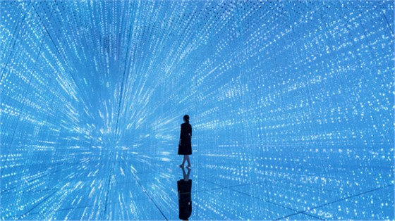 立標視野丨teamLab超自然空間，一場沉浸式的藝術(shù)盛宴